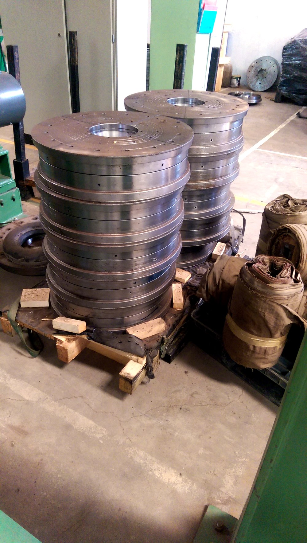 Machined steel tire mold rings ready for assembly